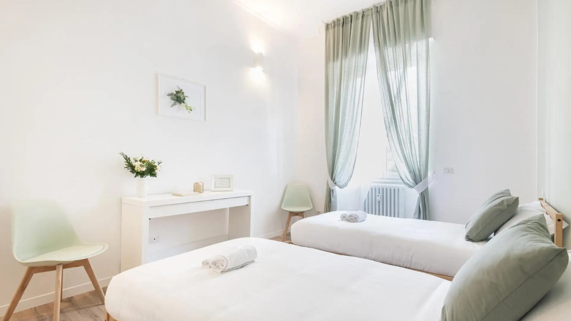 Apartment Easylife - Golden Suite Milan